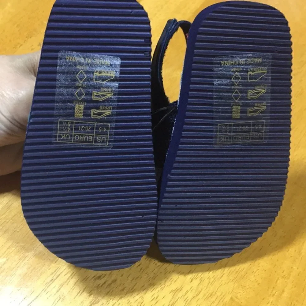 NWT blue plaid slip on sandals size 4-5